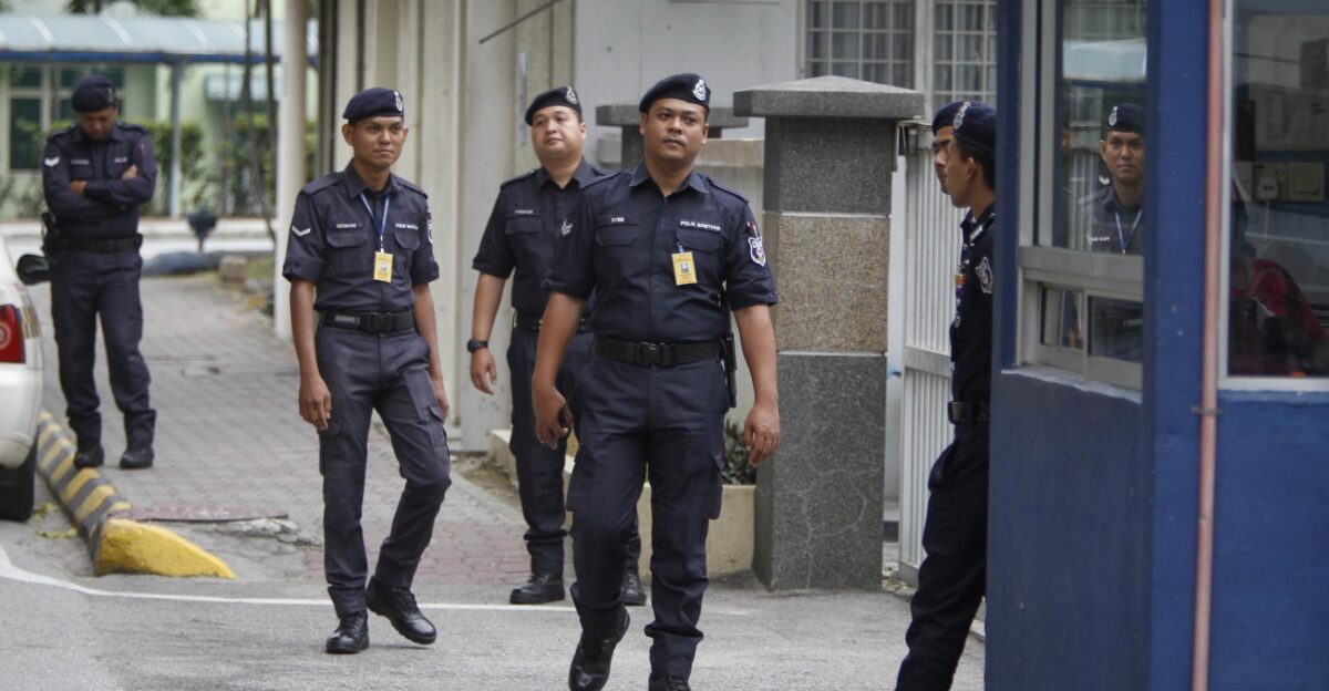 Kim Jong Nam murder Malaysian police issue arrest warrant for