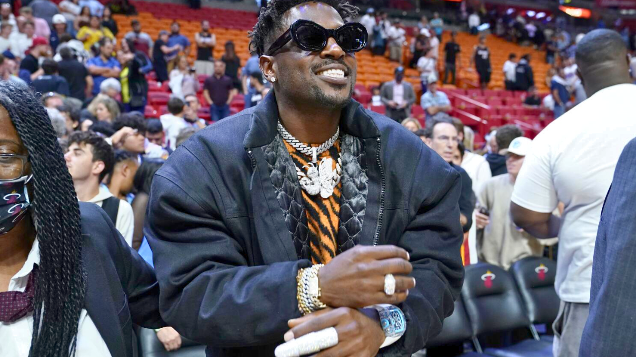 US Marshals Arrest Super Bowl Champion In Dubai For Attempted Murder