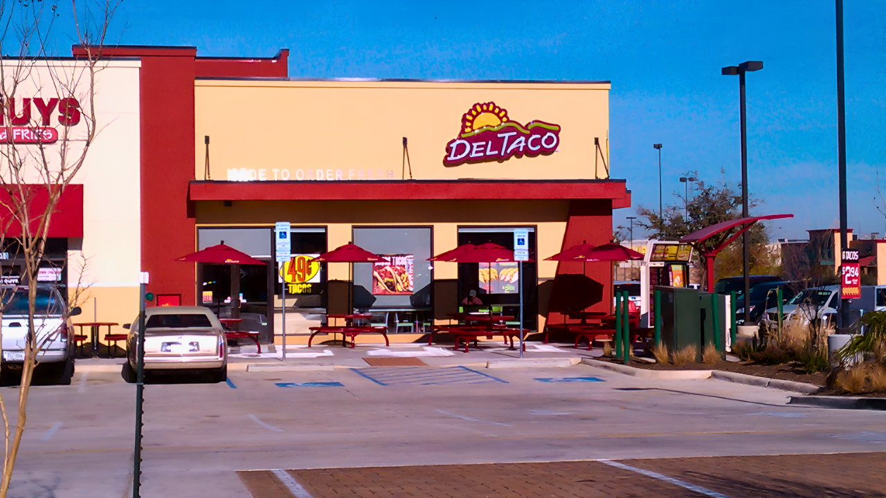 Del Taco Shuts All Five Florida Locations, Jack in the Box Posts $460M Loss