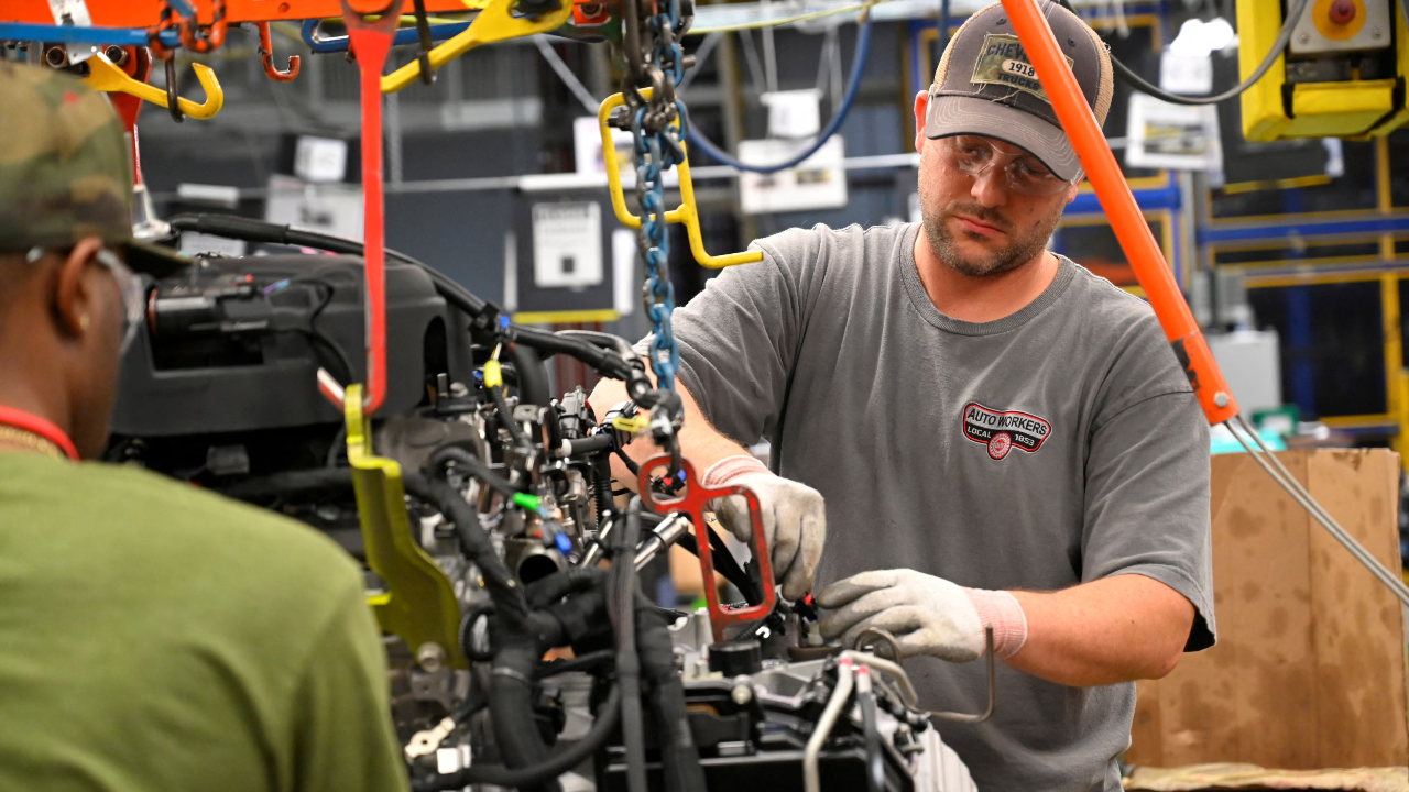 GM Ditches Chinese Parts in Biggest Supply-Chain Shakeup Yet – Thousands Risk Layoffs