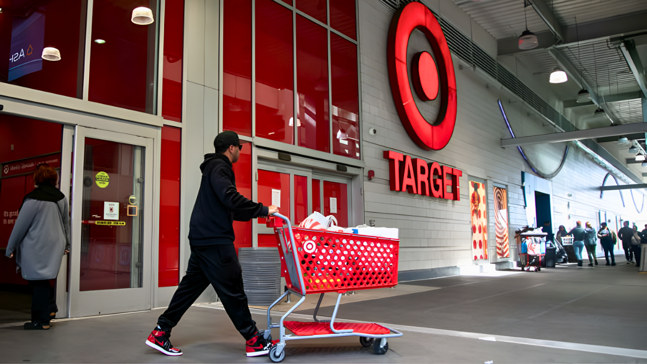 Target Declares War on Walmart—Price Drop On Over 3,000 Items Undercuts Walmart